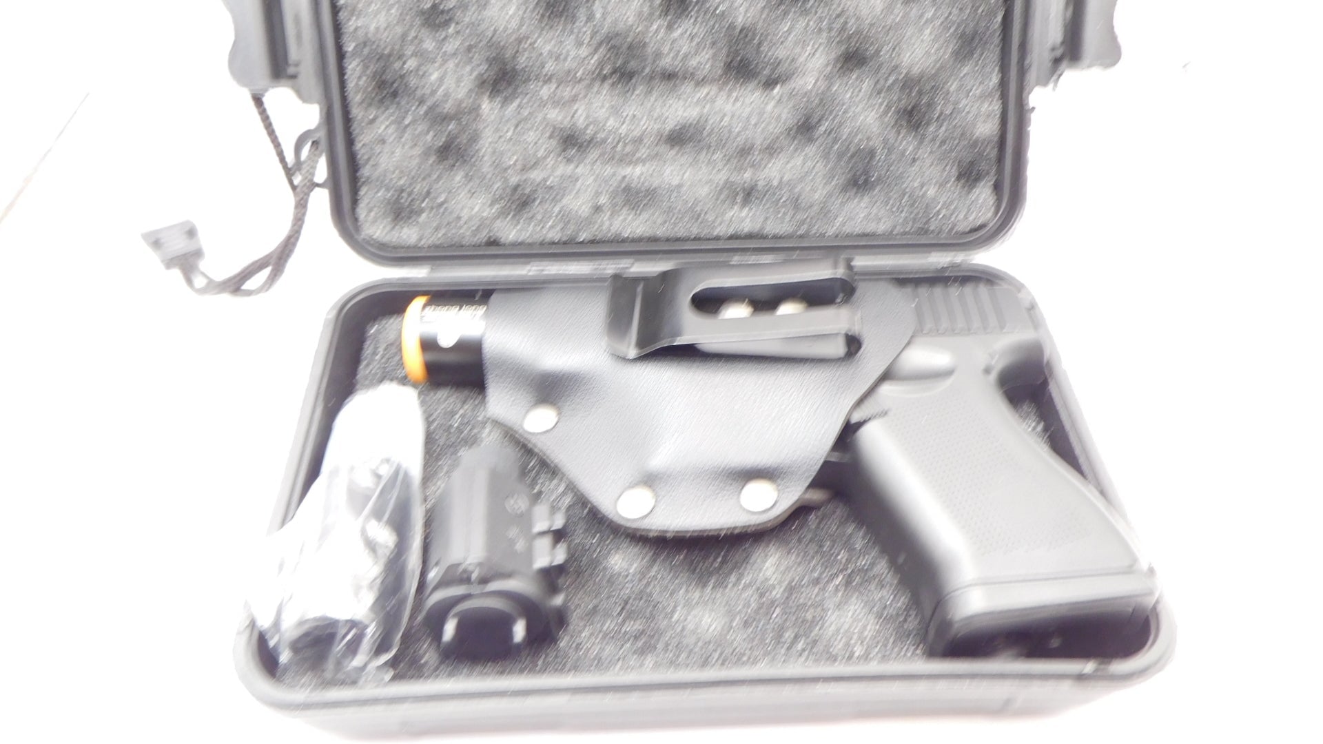 Futuristic Model 17 Gen 5 Gun Shape Jet Torch Lighter Slide Action Series 9X19 - Lighter Deals USA