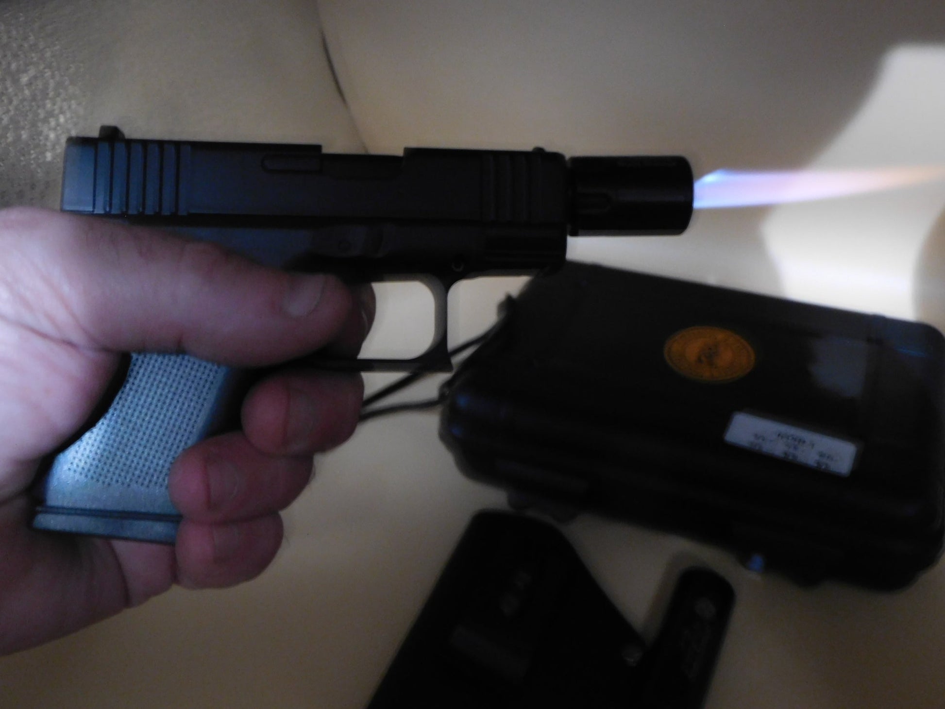 Glock Model 17 Gen 5 Jet Torch Lighter Slide Action Series 9X19 - Lighter Deals USA