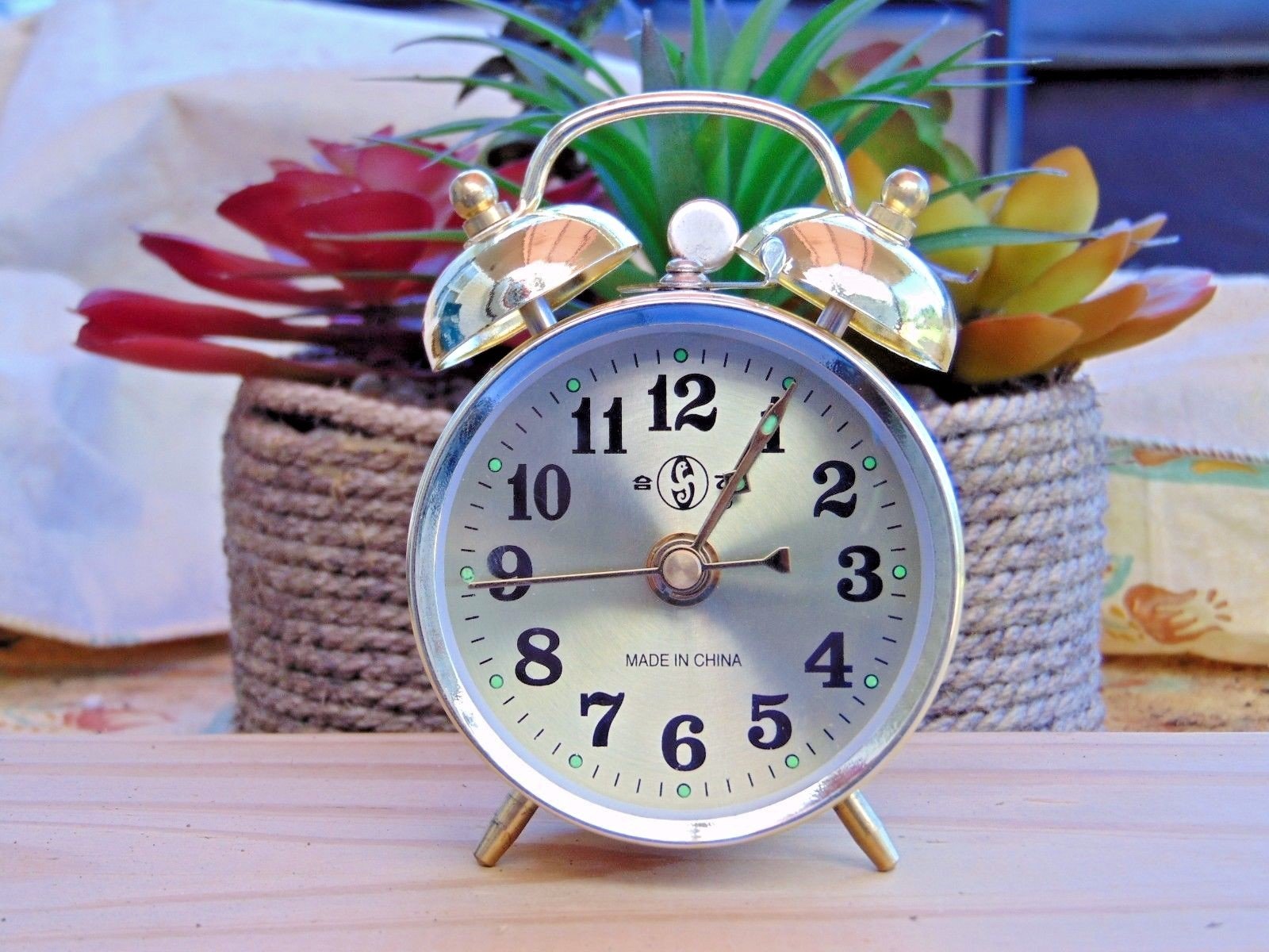 Gold Old Fashioned Alarm Clock Wind Up No Batteries Required - Lighter Deals USA
