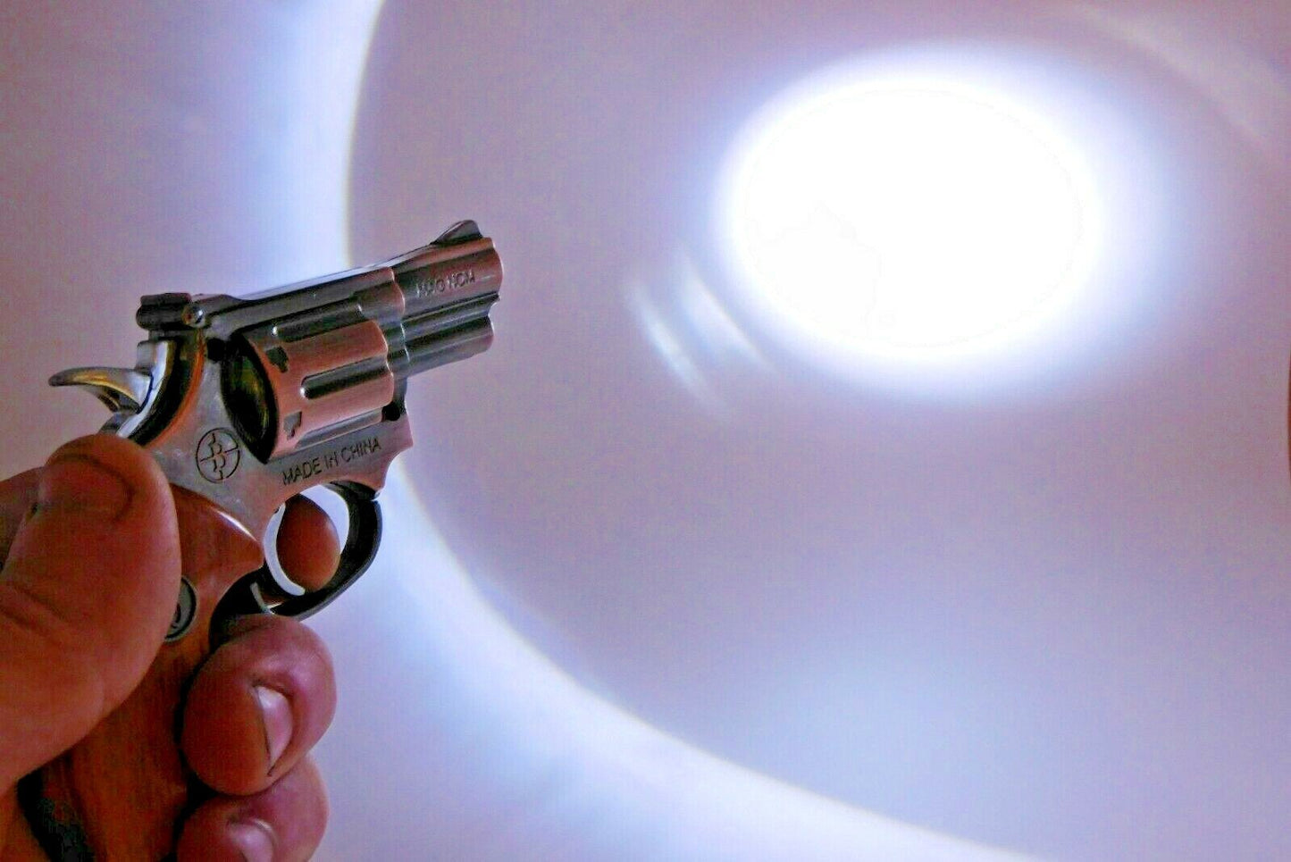 Large Magnum .357 Gun Shape Jet Torch Lighter USA Stocked And Shipped - Lighter Deals USA