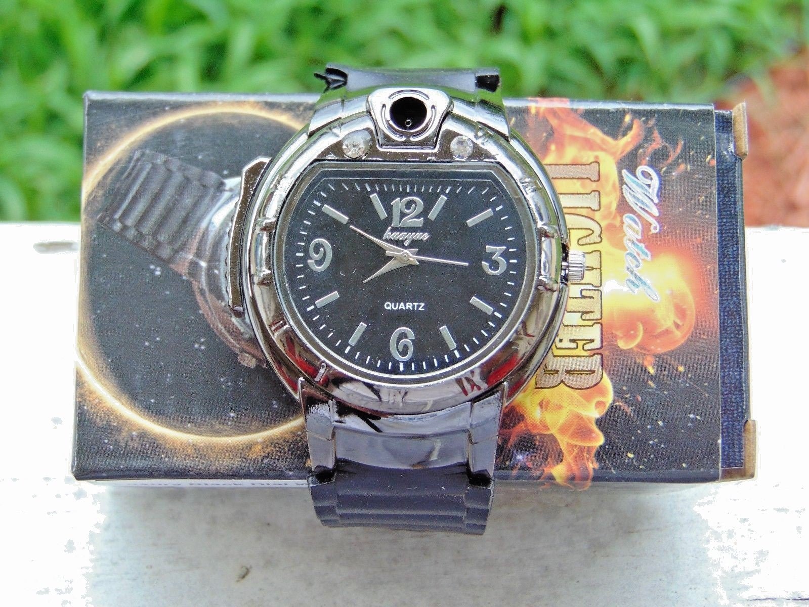 Mens and Ladies Wrist Watch With Built In Butane Lighter USA Stocked - Lighter Deals USA