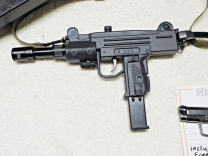 Mini UZI Submachine Gun Pistol Jet Torch Lighter Combo - Lighter Deals USA