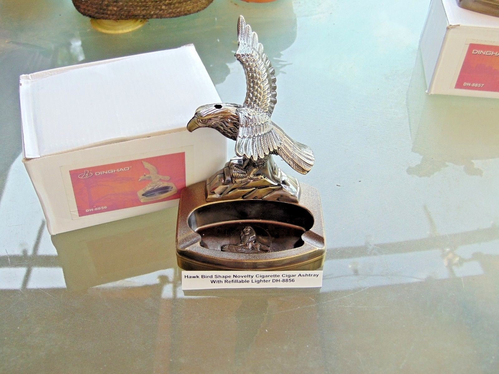 Novelty Hawk Bird Shape Ashtray With Refillable Lighter USA Stocked An - Lighter Deals USA